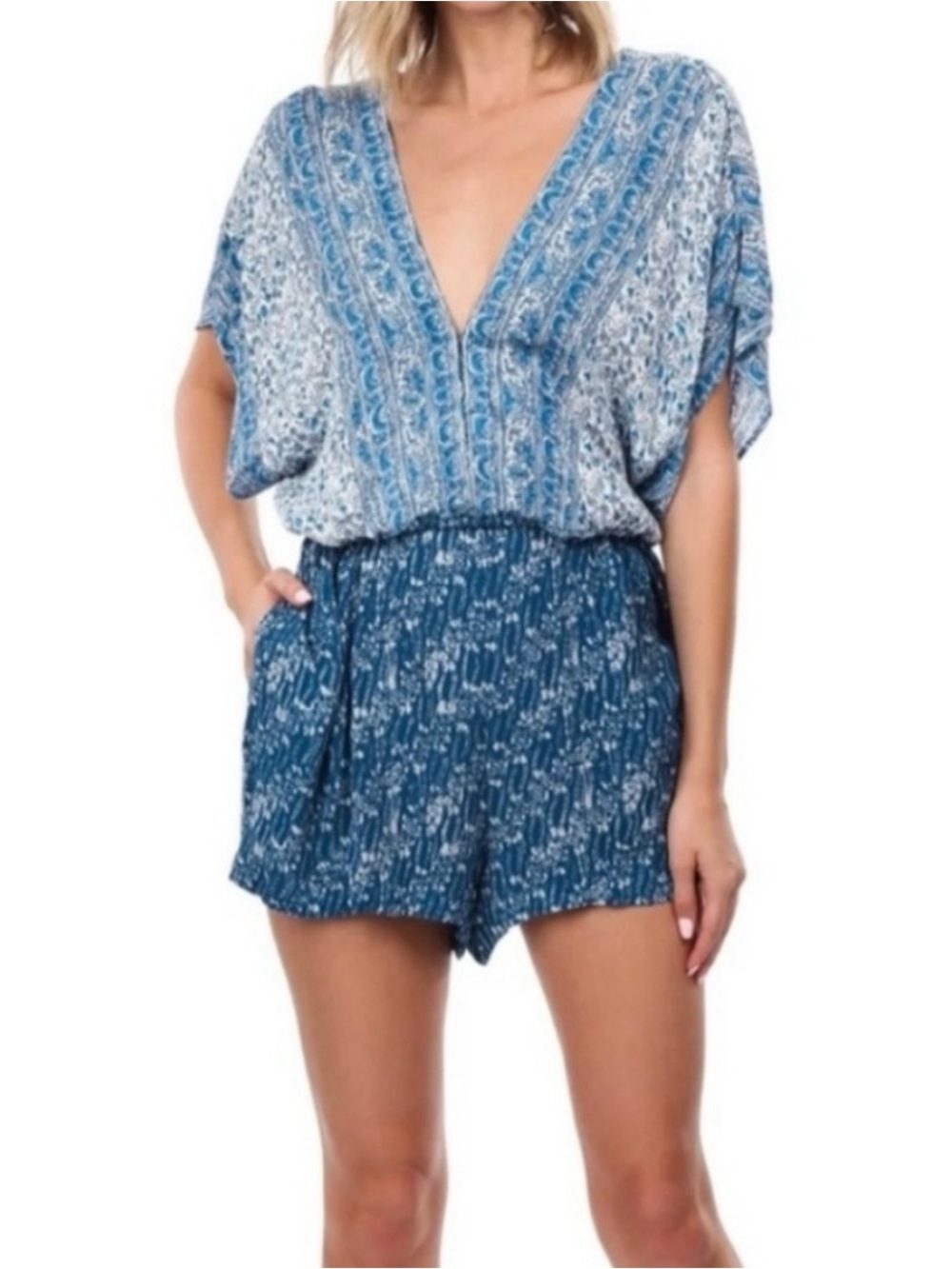 Free People Blue and White Printed V-Neck Romper Size XS